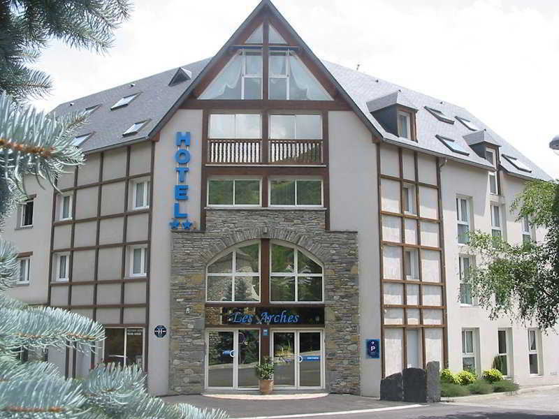 Hotel Les Arches Сен-Лари-Сулан Экстерьер фото